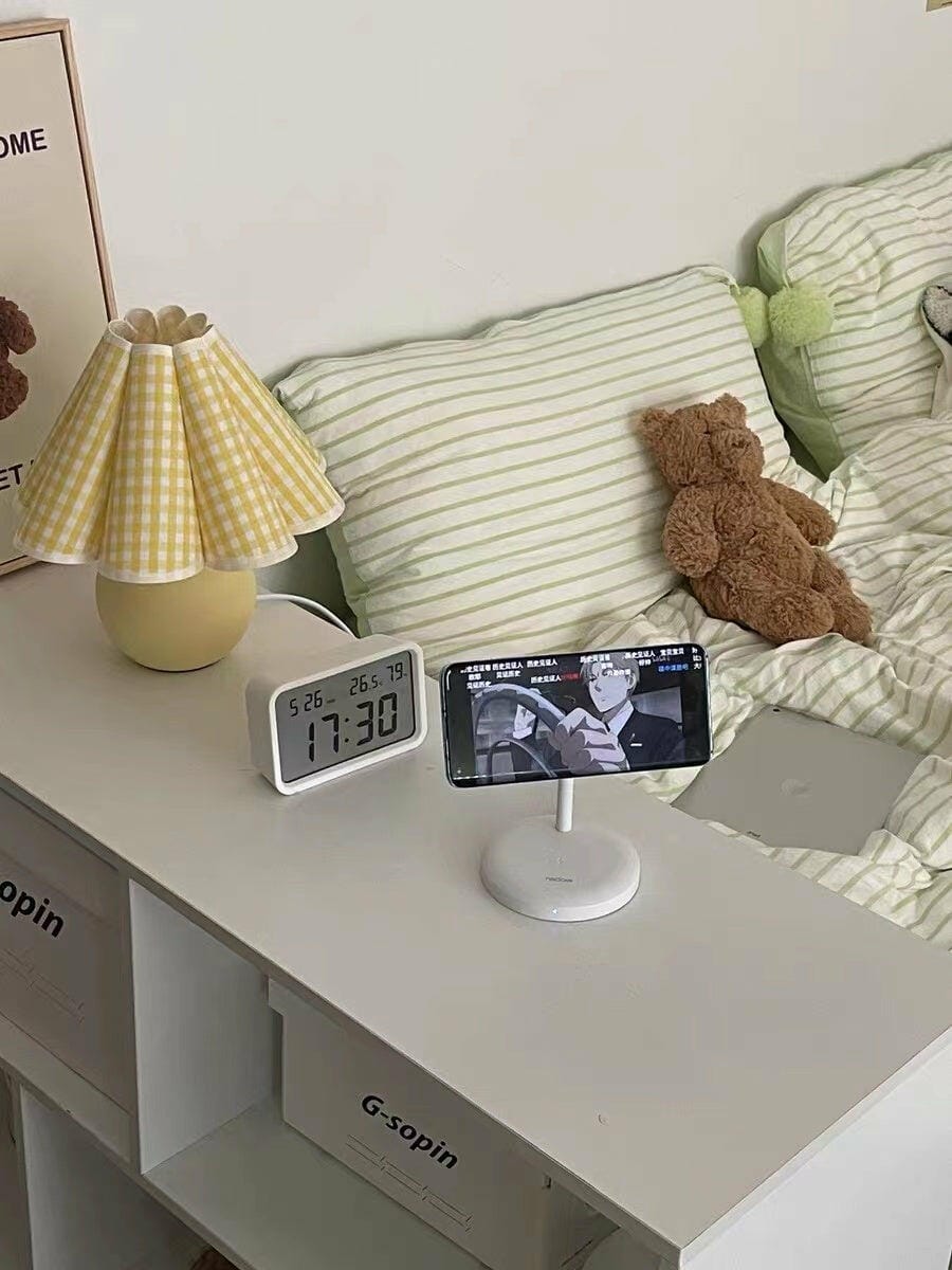 Customer photo review of Pleated Shade Ceramic Table Lamp, Beige Base, 28 cm, Plug In