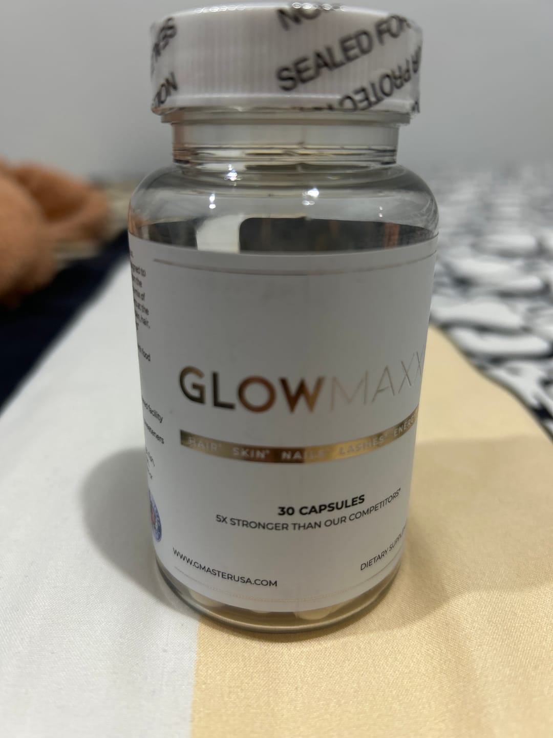 Customer photo review of GLOW MAXX