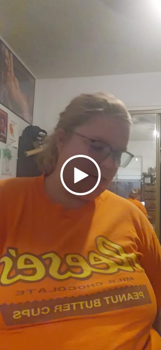 Customer video review of Saalt Cup