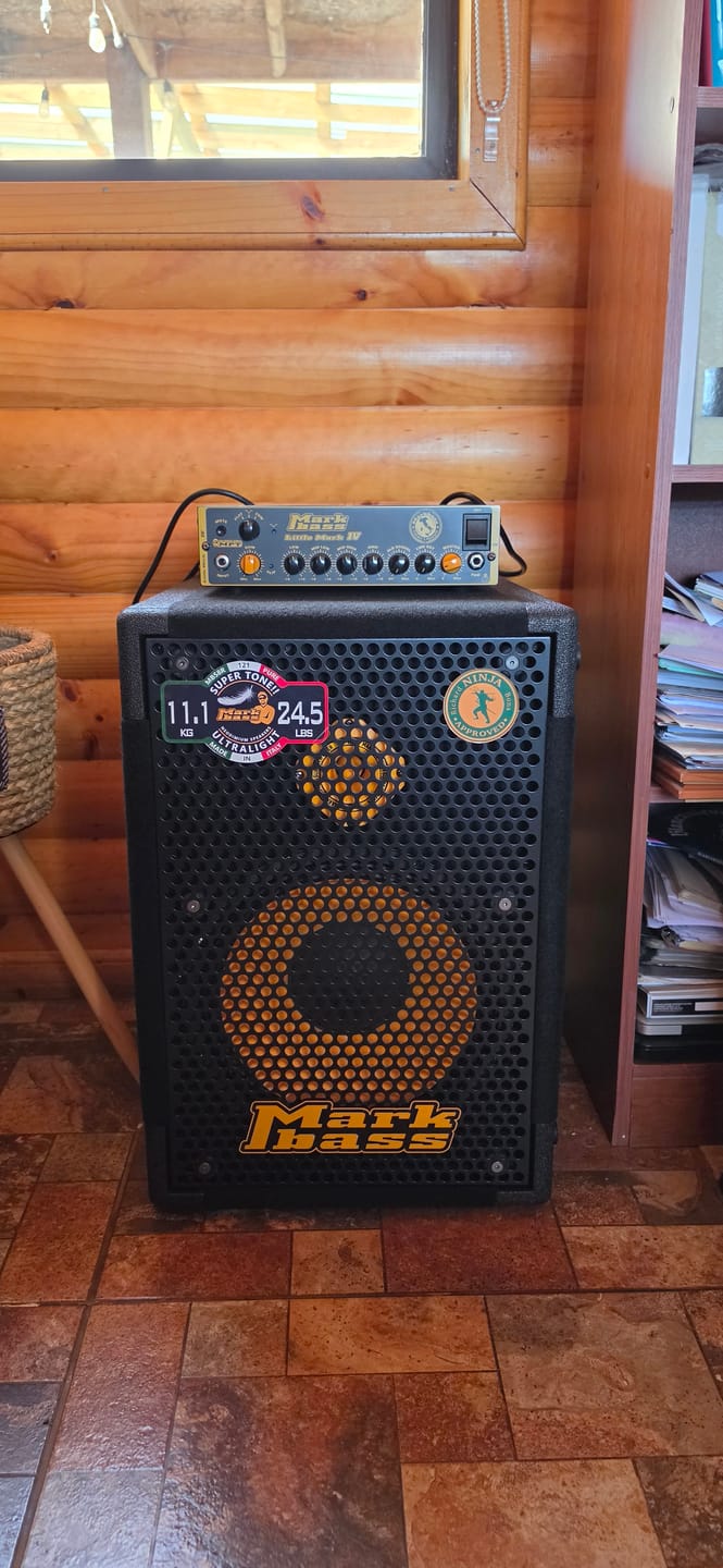 Customer photo review of Markbass MB58R 121 Pure 400W / 8 Ohms - Gabinete de Bajo