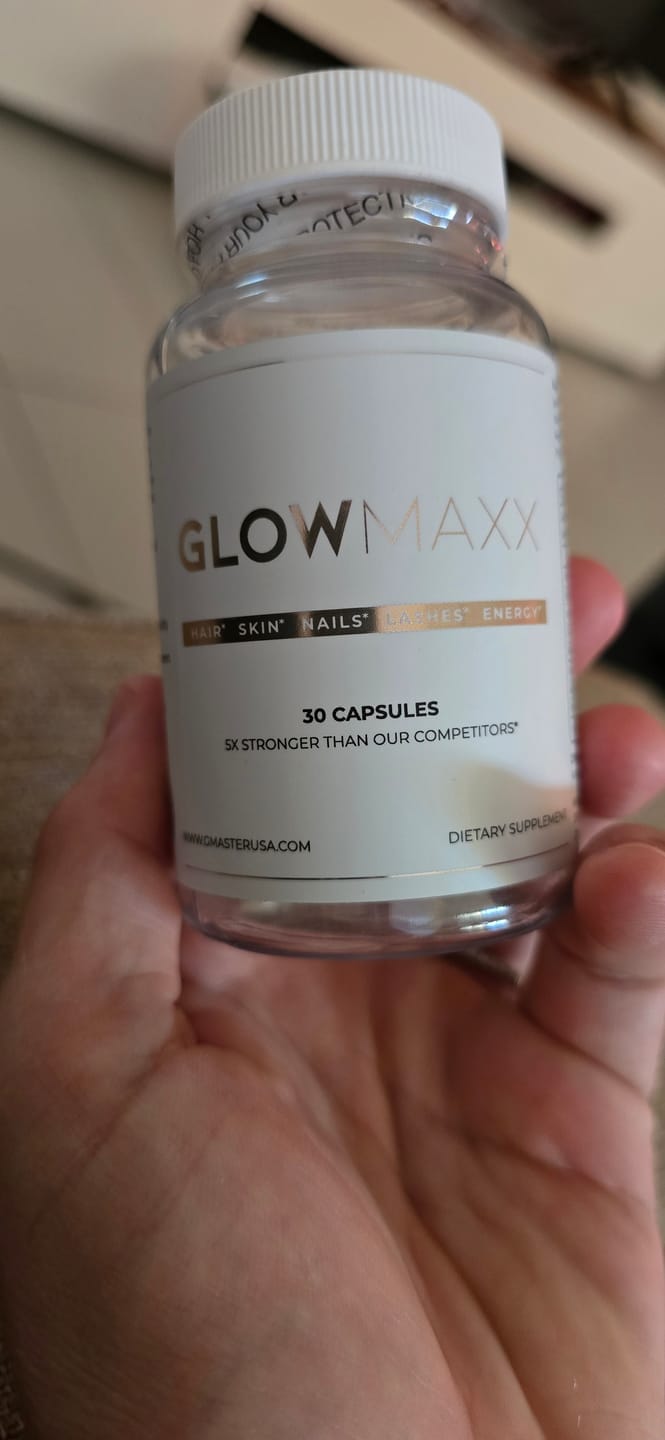 Customer photo review of GLOW MAXX