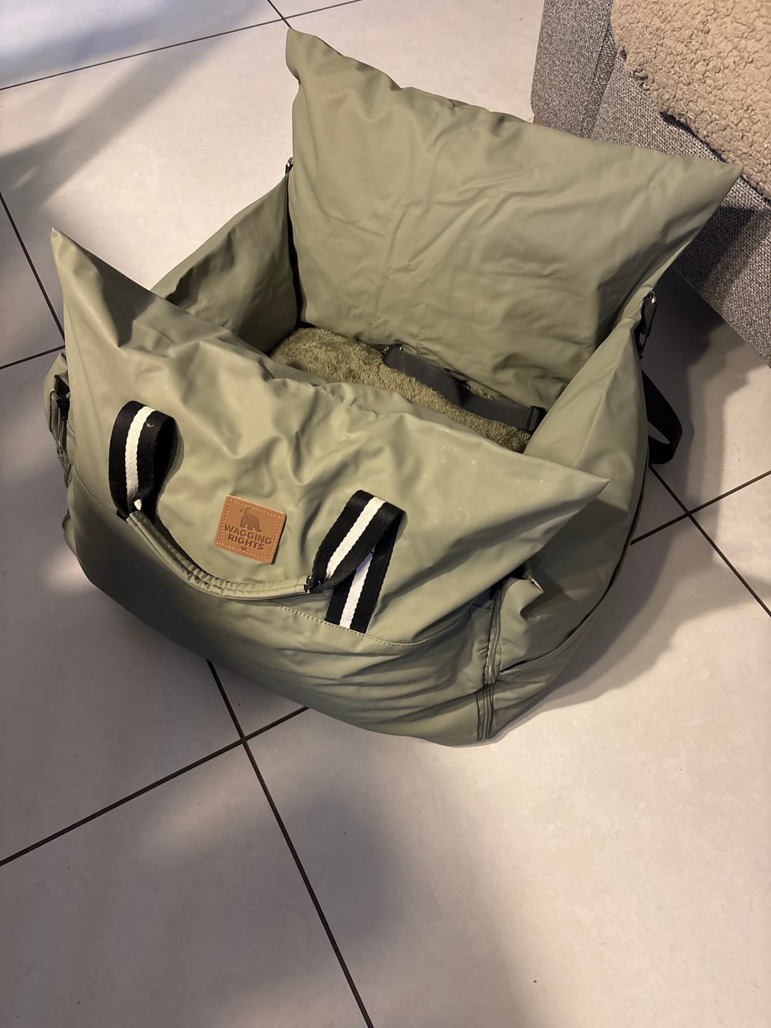 Customer photo review of Dog Dock V2 New & Improved ISO Fix