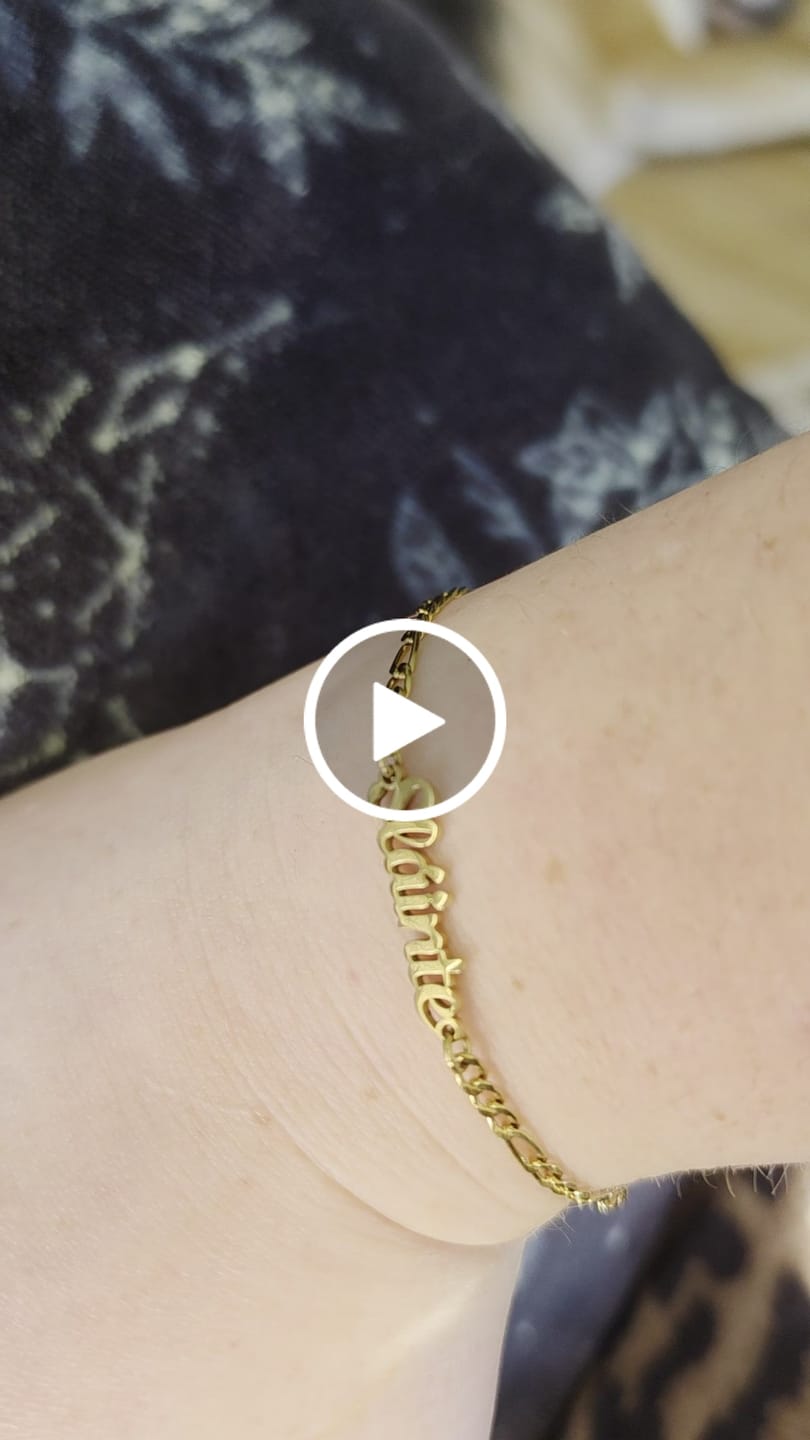 Customer video review of Sláinte Bracelet