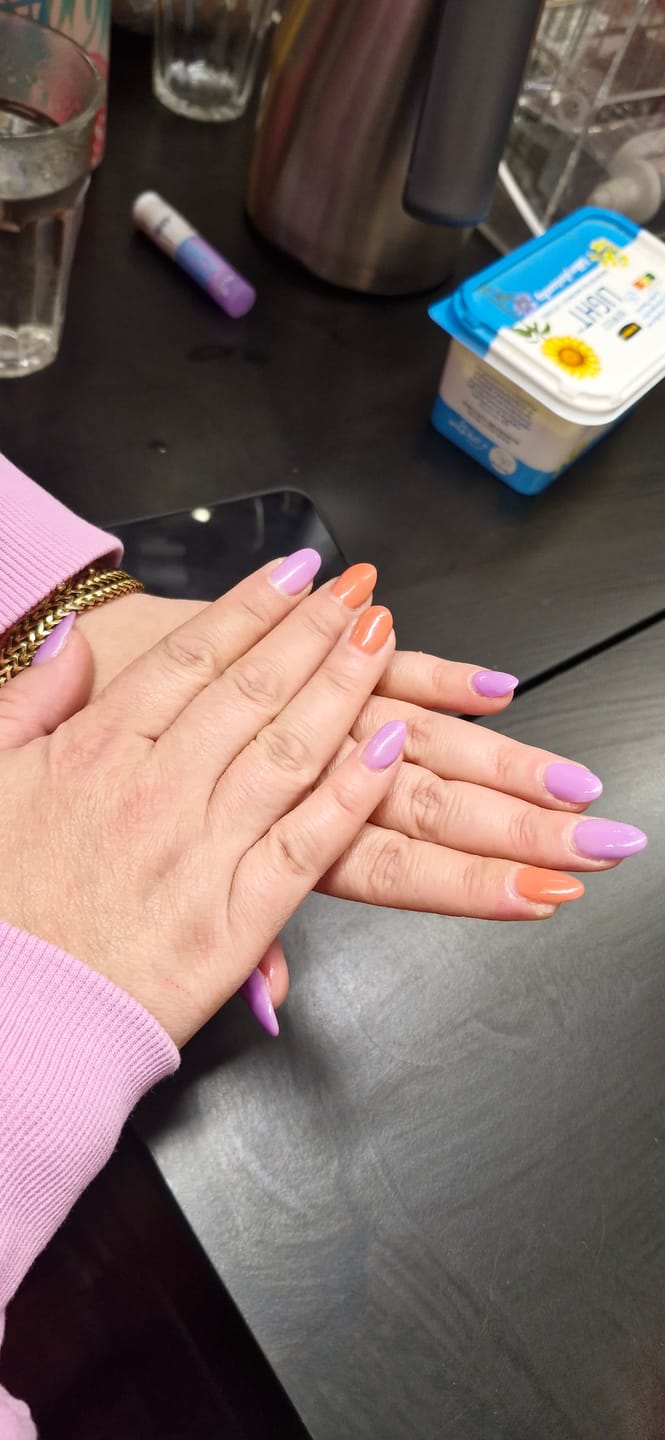 Customer photo review of Glowdip Alles-in-één Manicure Set