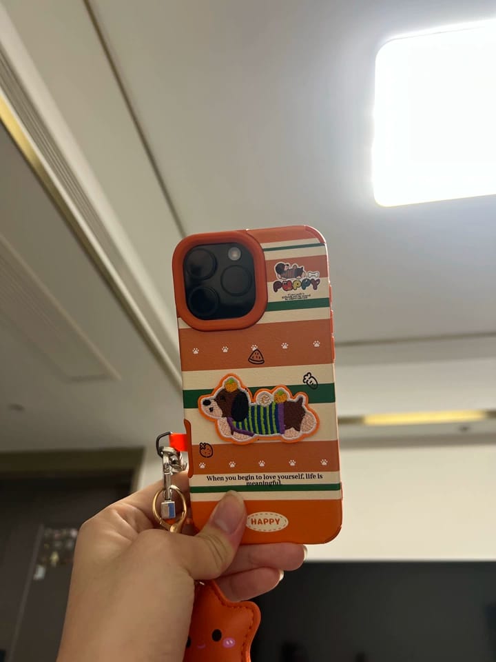 Customer photo review of Hardal Lucky Puppy Köpek Desenli Boncuklu Askılı iPhone Kılıfı