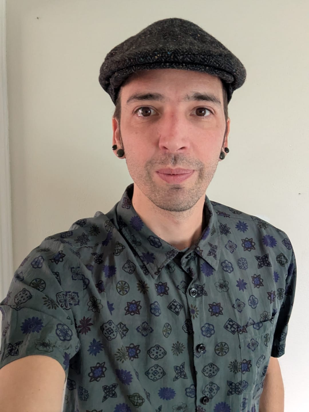 Customer photo review of Men's Vintage Geometric Button Down Short Sleeve Lightweight Breathable Resort Shirt