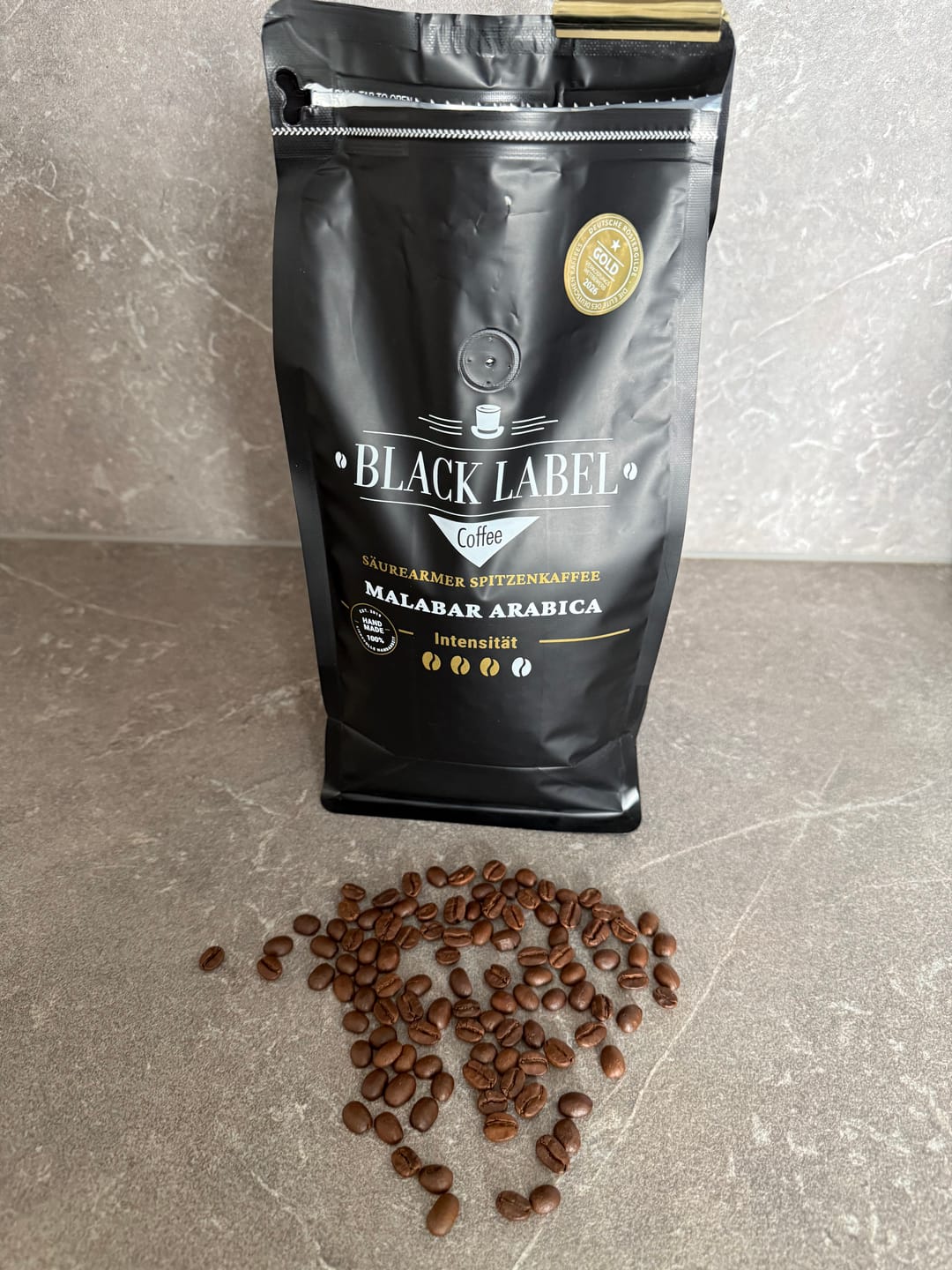 Customer photo review of Best Friends Crema King