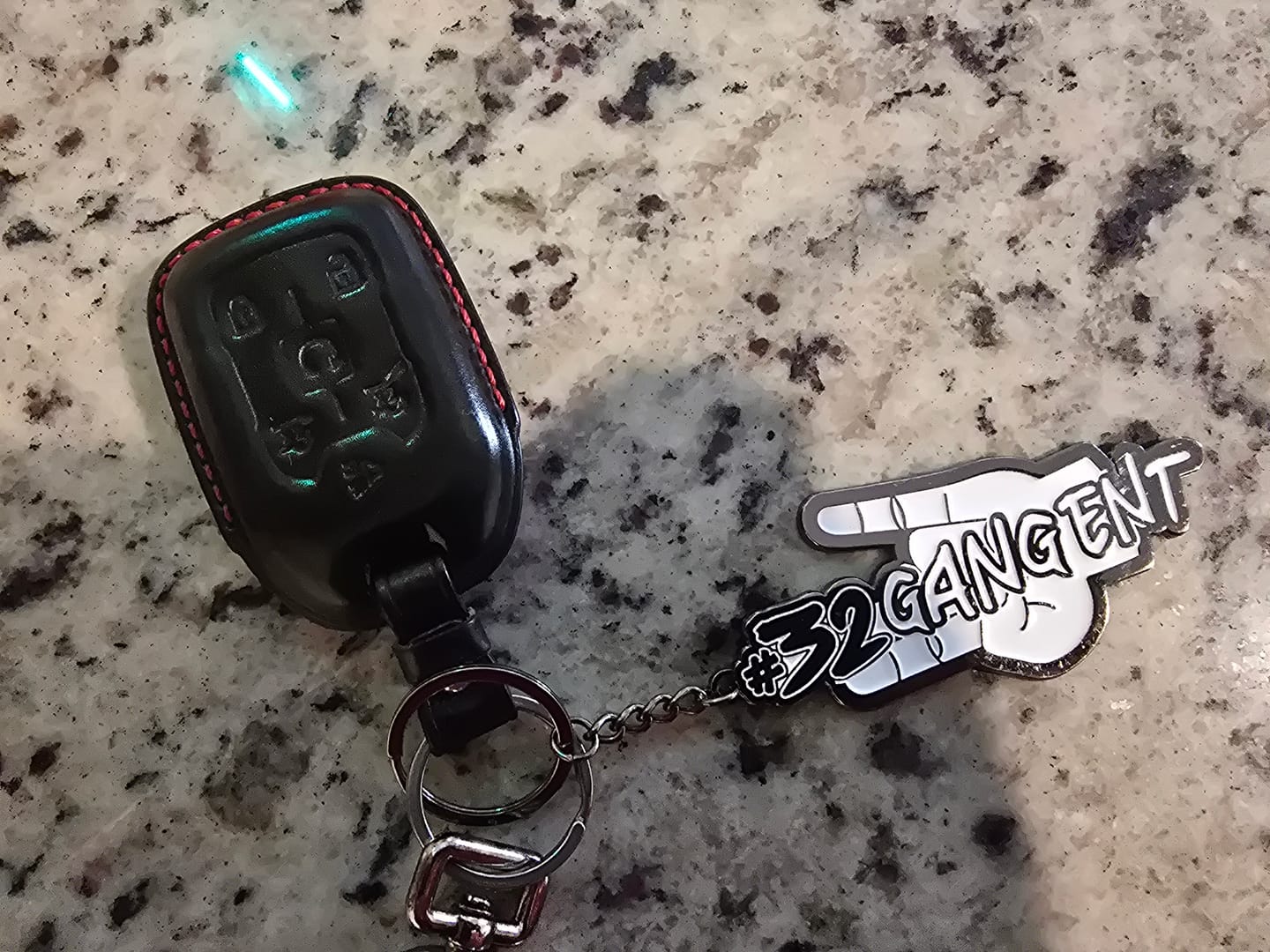 Customer photo review of SHOCKER METAL KEYCHAIN