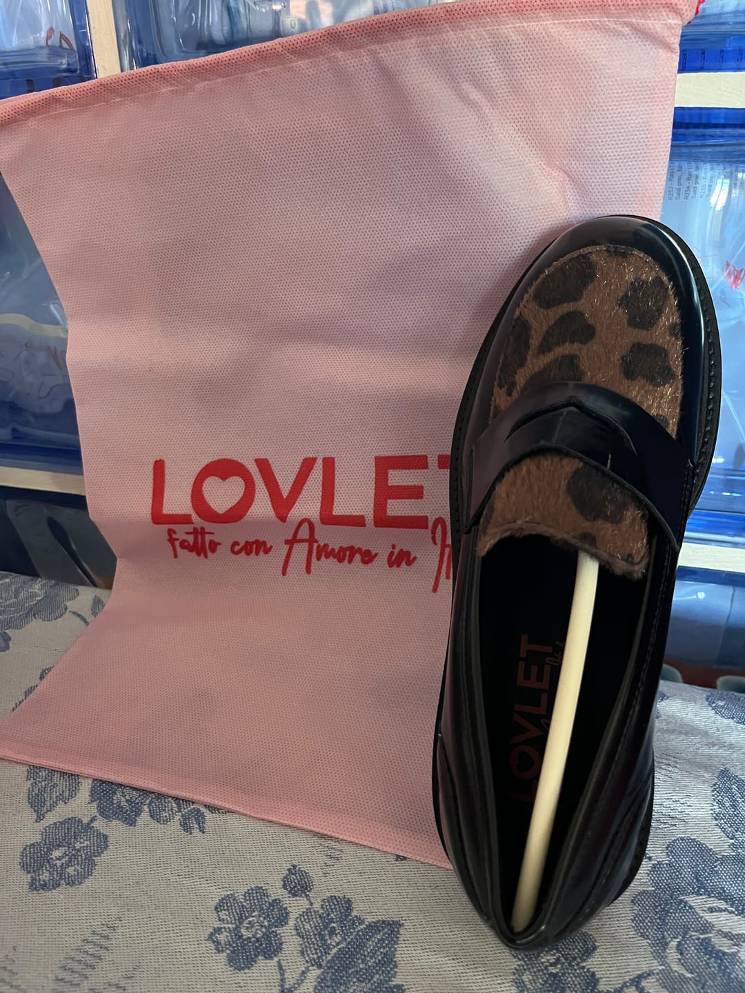 Customer photo review of MOCASSINO GRACE NERO/MACULATO
