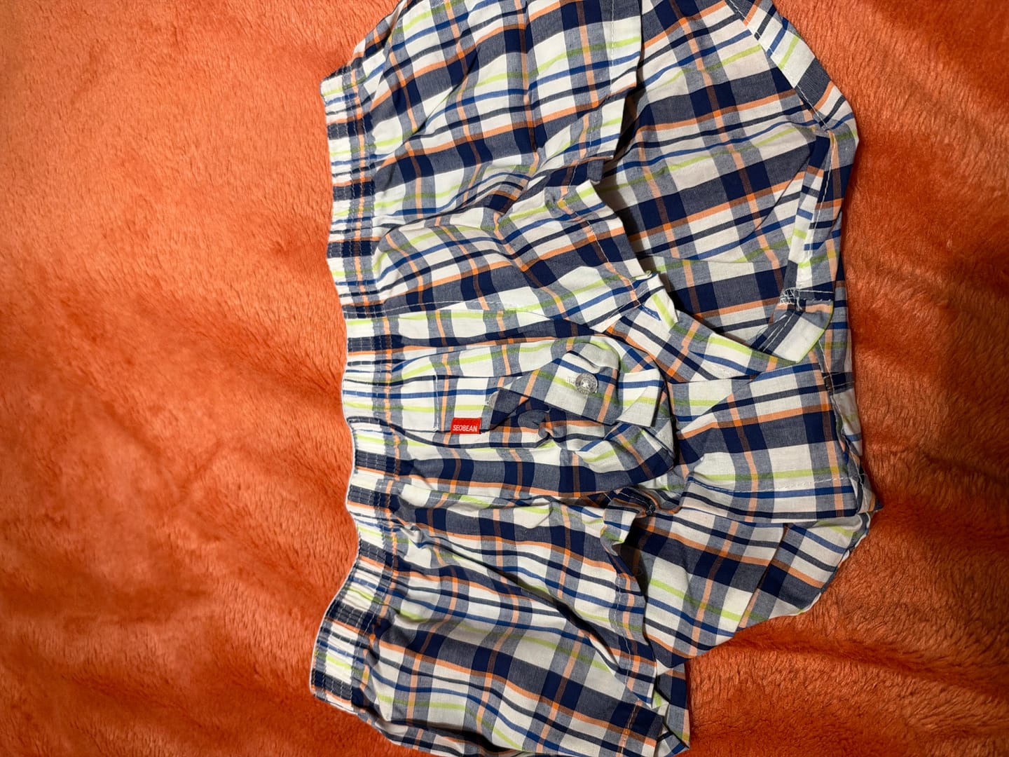 Customer photo review of Mens Plaid Front Pouch Boxer Shorts
