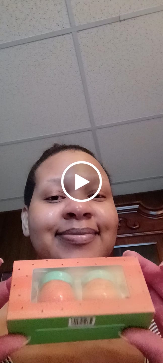 Customer video review of Watermelon Lip Mask + Sugar Scrub Set