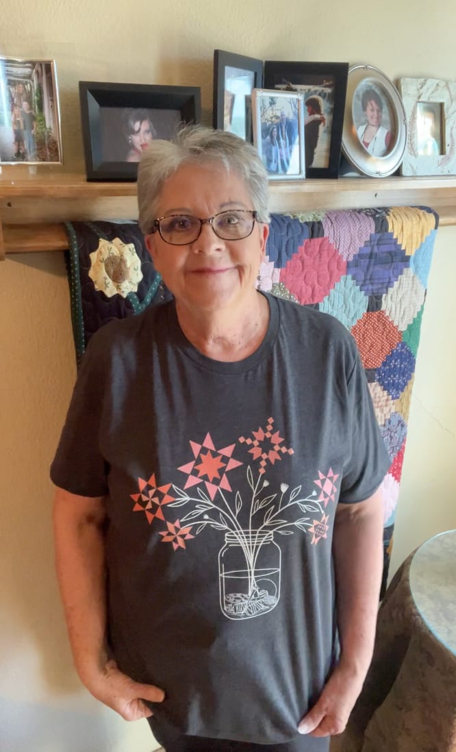 Customer photo review of Patchwork Posy Jar T-shirt