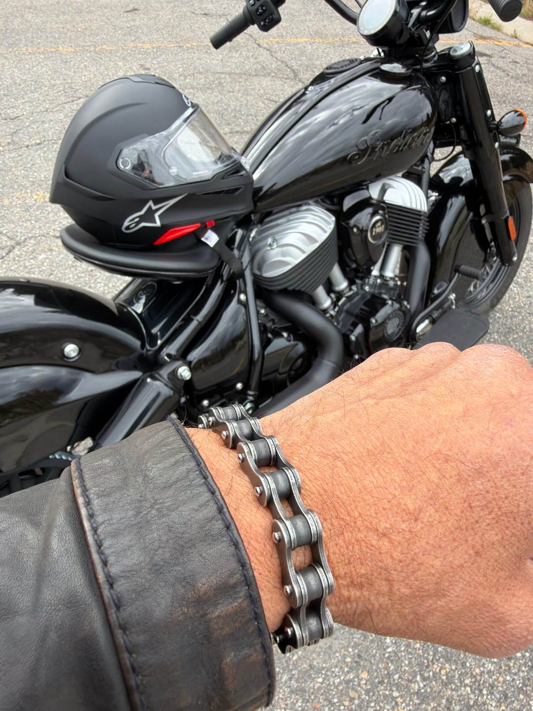 Customer photo review of Cycolinks 10mm Retro Rustic Silver Bike Chain Bracelet