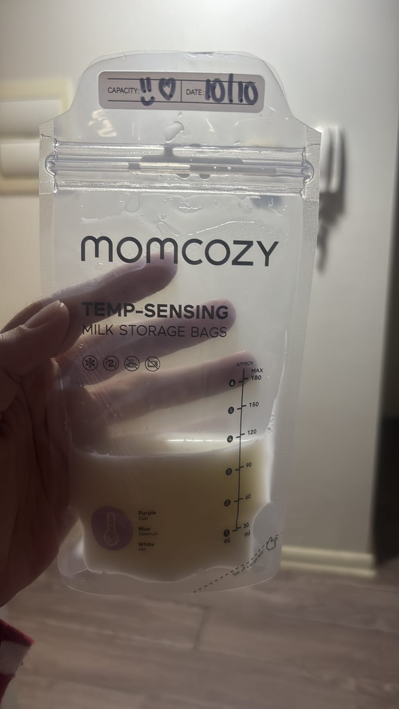 Customer photo review of Bolsas para almacenar leche materna 50 un - Momcozy