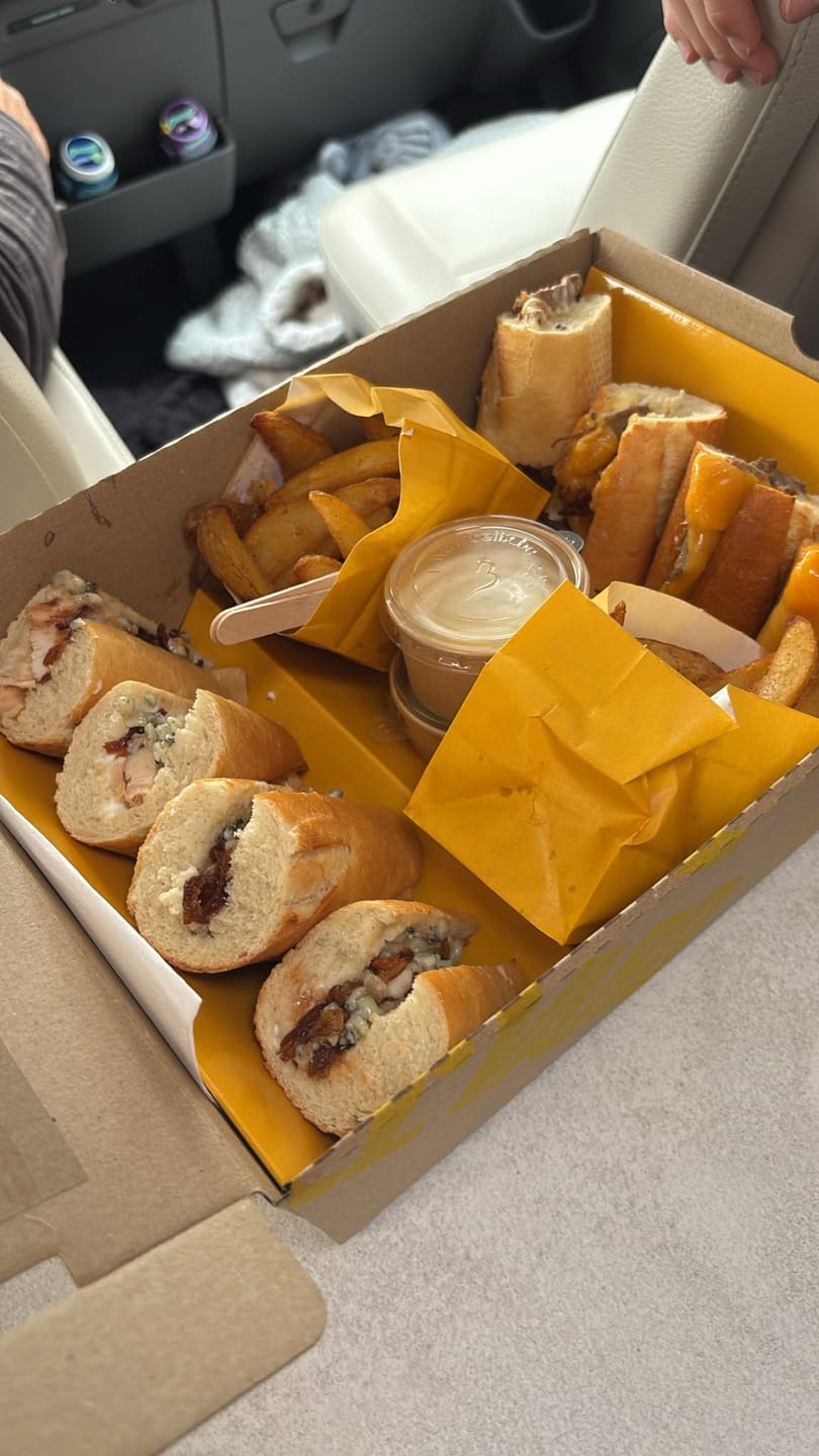Customer photo review of ALL-T1ME Burger Sauce 500ml