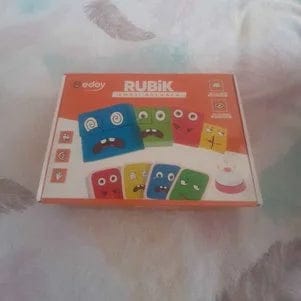Customer photo review of Rubik Emoji Oyun Seti