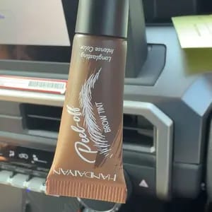 Customer photo review of Definizione Precisa Sopracciglia Tintura Waterproof a 4 Colori