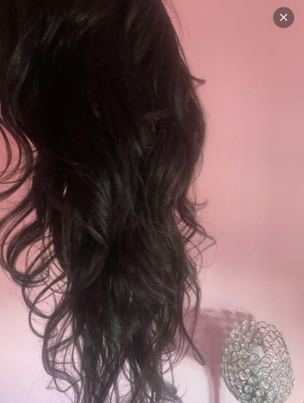 Customer photo review of Wavymy Kinky Straight Pre-Styled Layered Wave Wig 7x5 Lace Wear Go Glueless Wig Human Hair Wig 200% Density