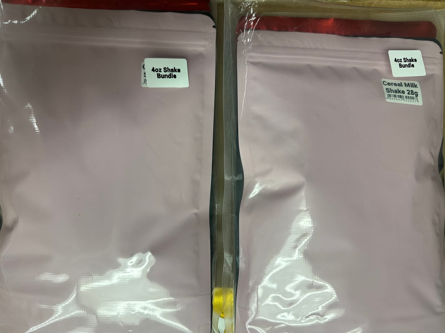 Customer photo review of 4OZ Shake Bundle x Free 7G Sativa Smalls