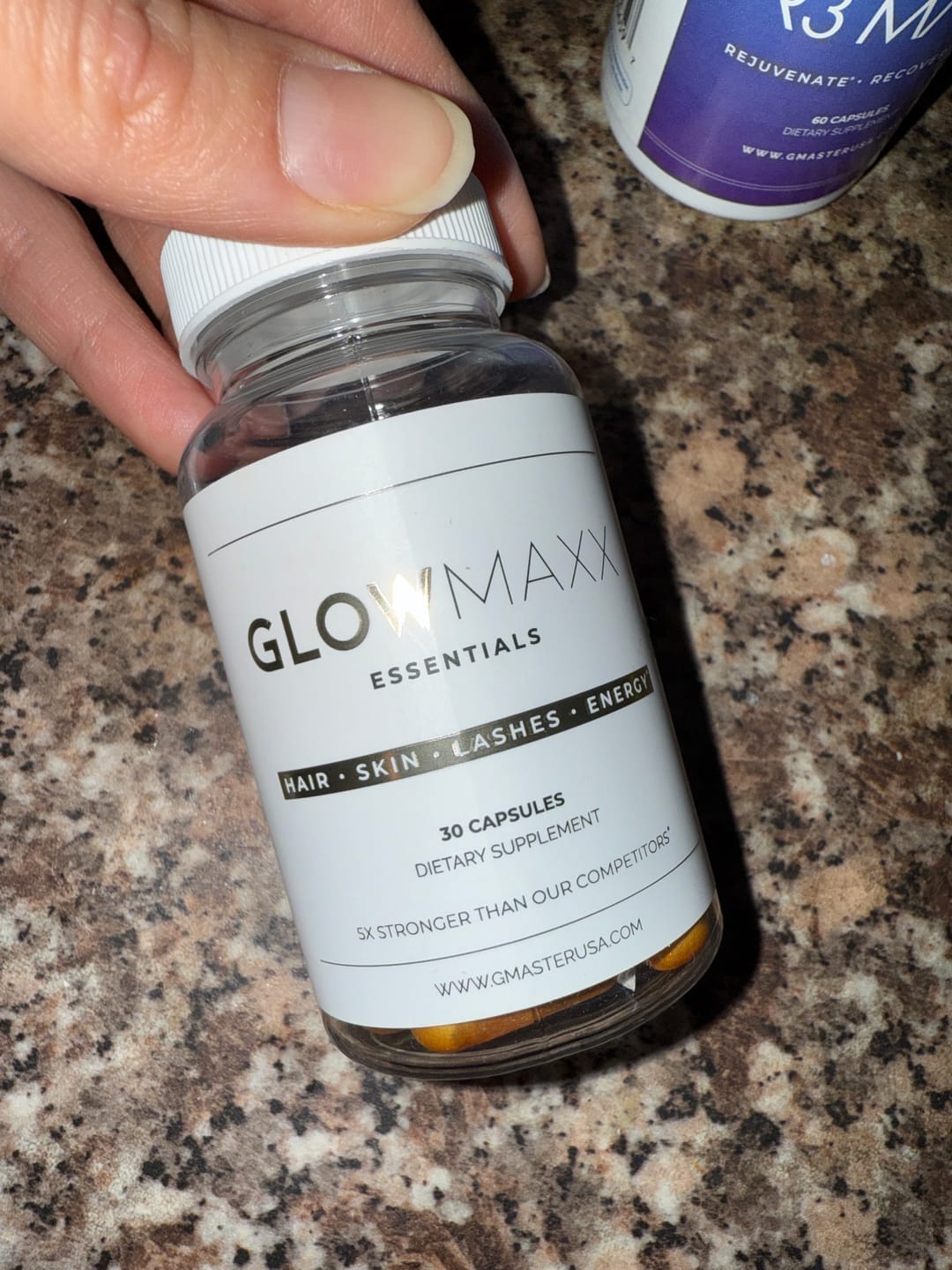 Customer photo review of GLOW MAXX