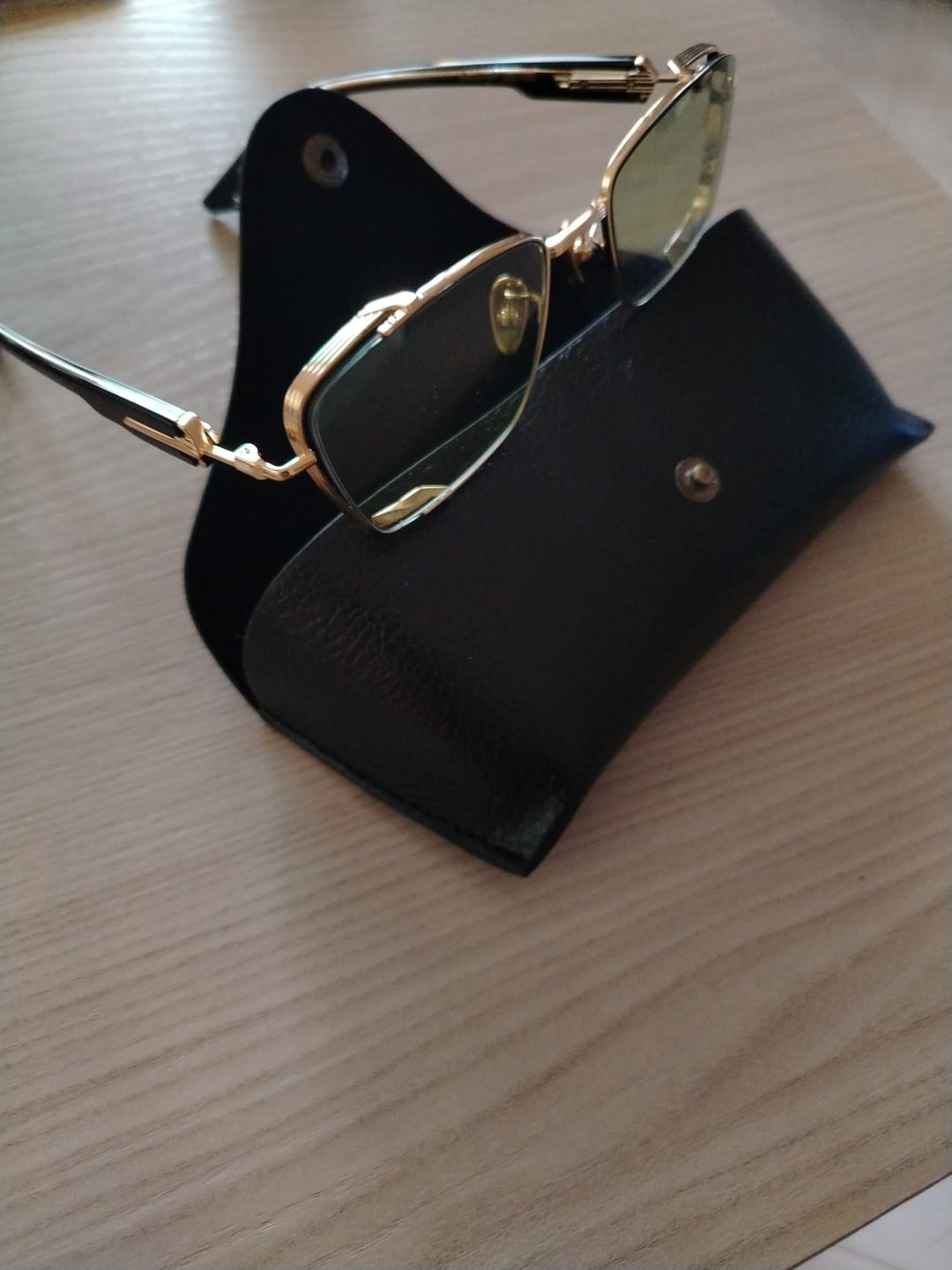 Customer photo review of Felix