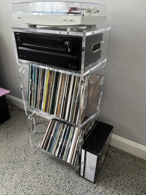 Customer photo review of PRISMA 140T - Acrylic Hi-Fi Shelf (CRYSTAL)