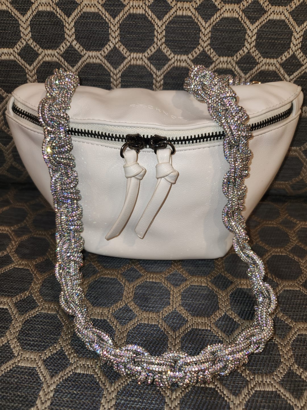 Customer photo review of Infinity Belt Bag - Off White