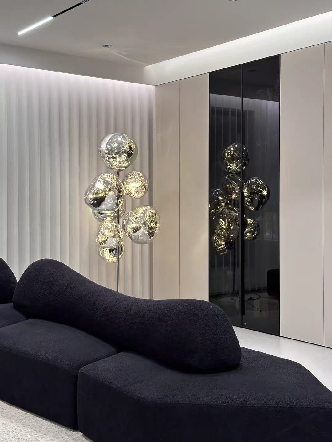 Customer photo review of Tambora Lava Floor Lamp with Low-Profile Tripod Base