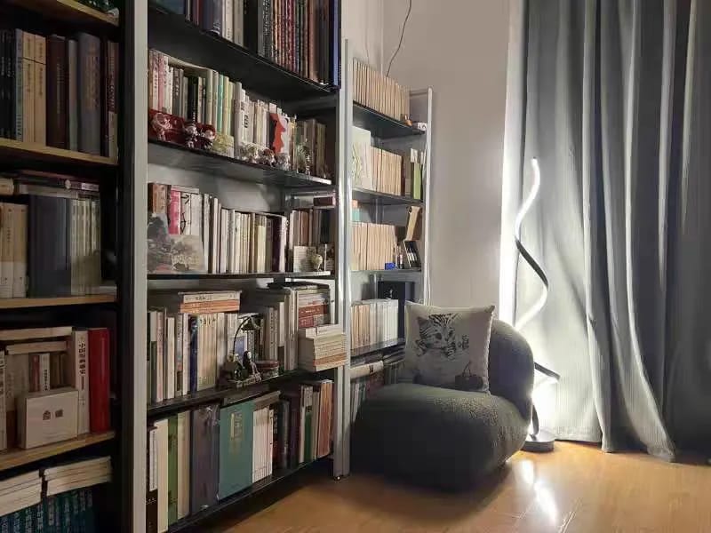 Customer photo review of Spiral LED Floor Lamp, Aluminium and Acrylic, 133 cm, Plug In