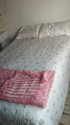 Customer photo review of Floral Duvet Cover Set