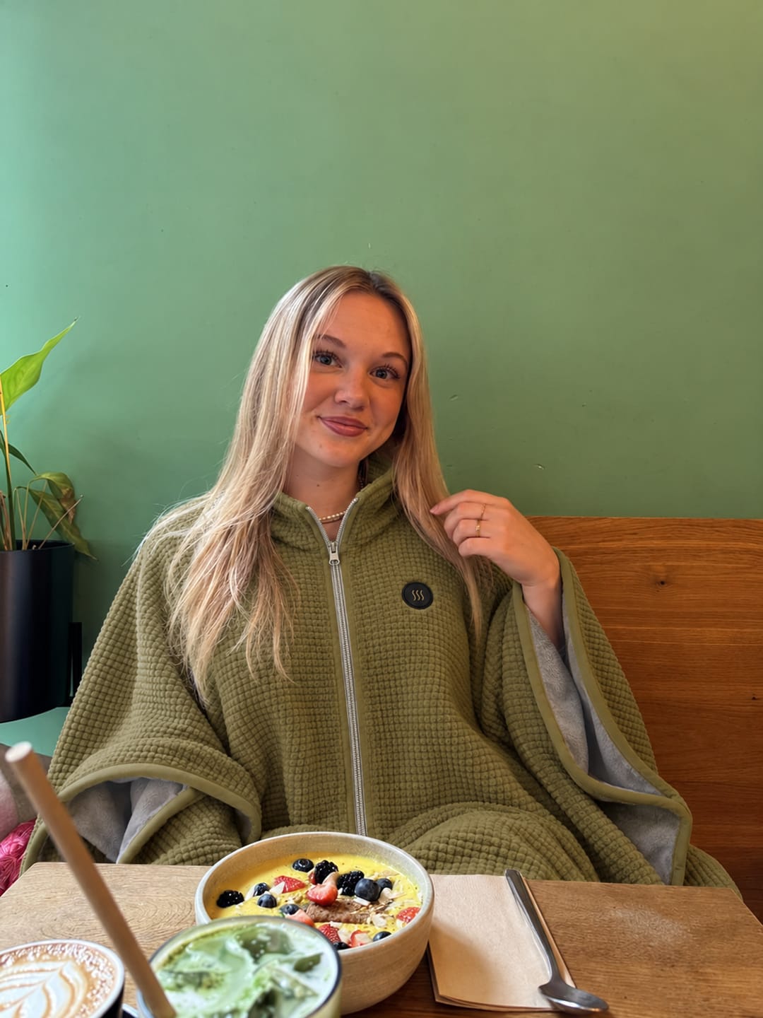 Customer photo review of USB HEATED WEARABLE SHAWL ⭐🔥