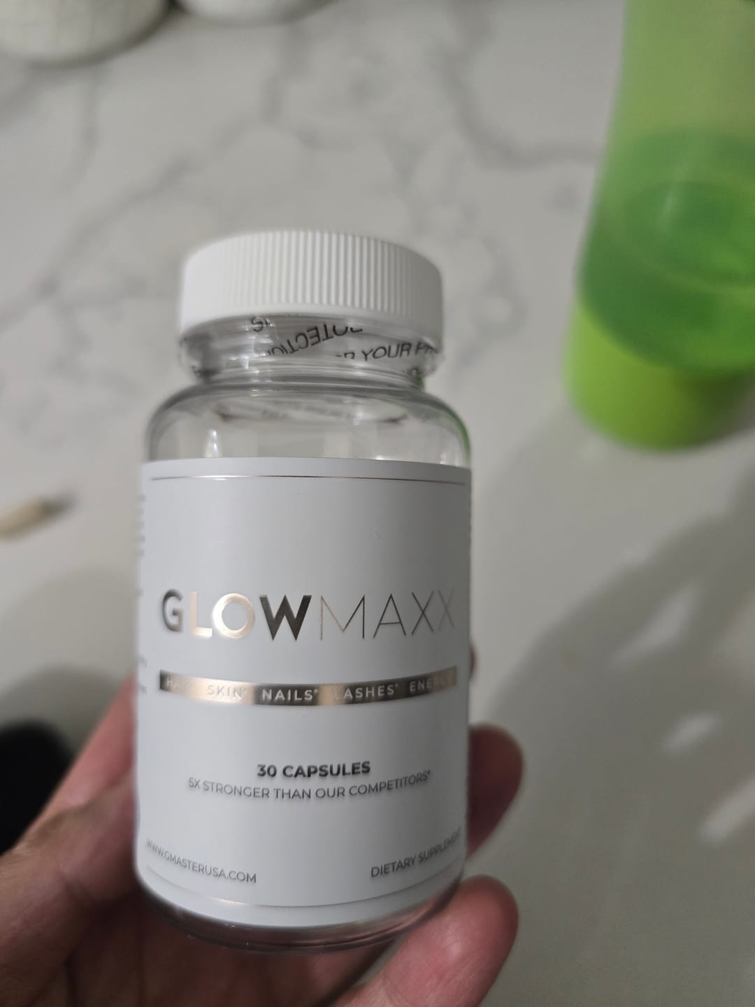 Customer photo review of GLOW MAXX