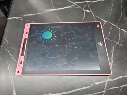 Customer photo review of Montessori SketchPad™- Tavoletta da Disegno LCD