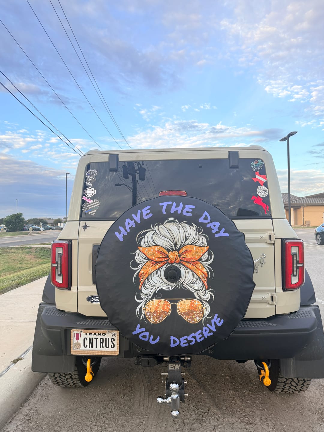 Customer photo review of CUSTOM Ford Bronco Tire Cover