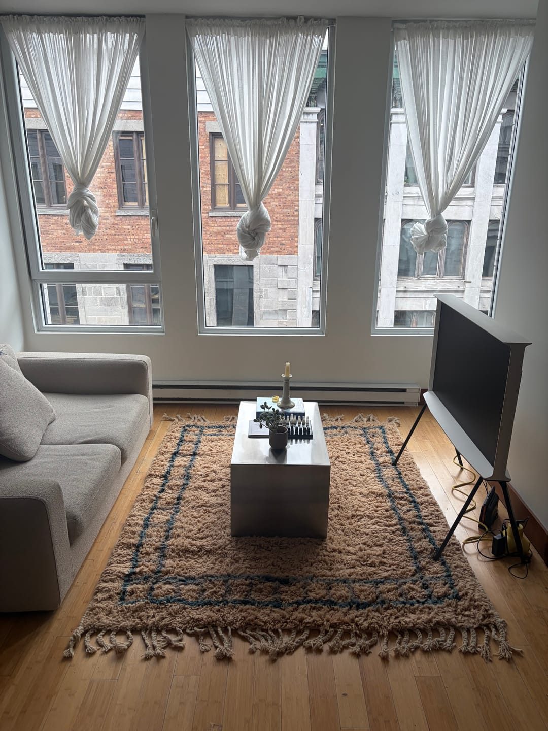 Customer photo review of Yellow Moroccan Wool Rug – Handmade Beni Mrirt Carpet with Blue Border