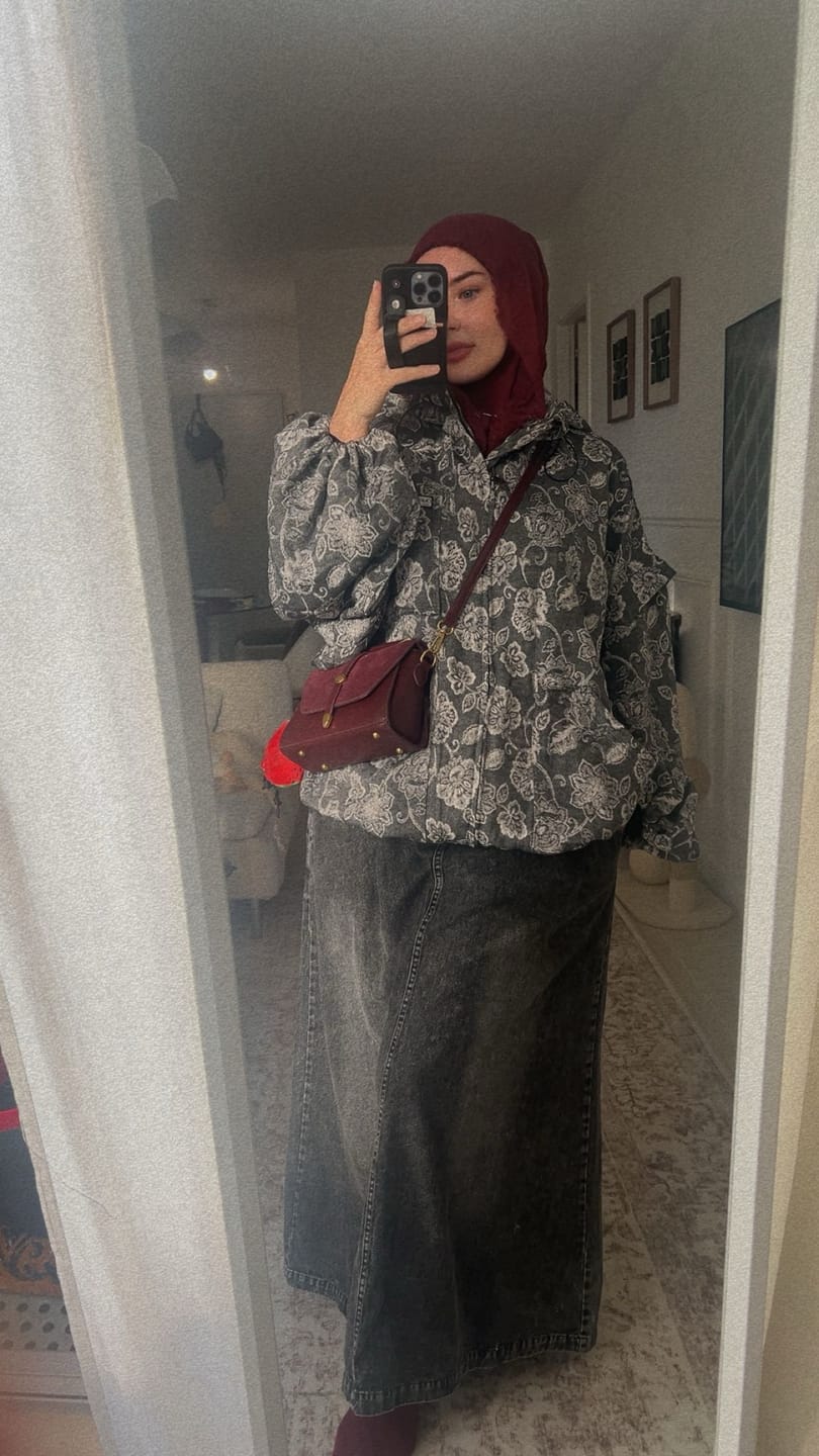 Customer photo review of Veste oversize femme "BROCADE JACKET" - OUMMI BASICS