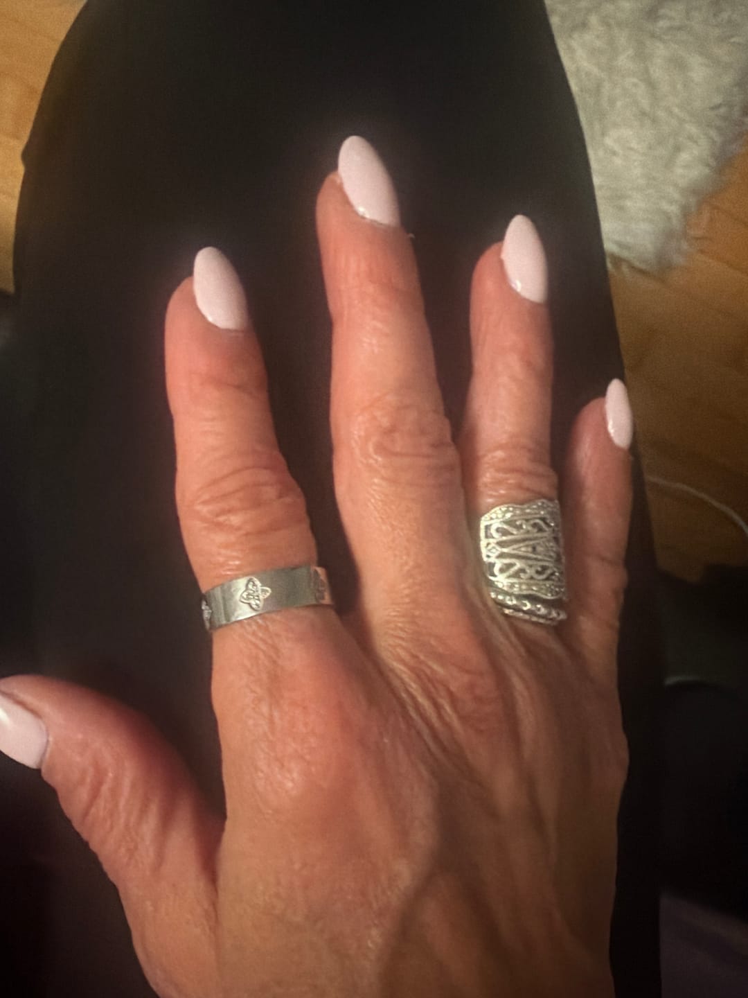 Customer photo review of Silver Crystal Clover Band Ring