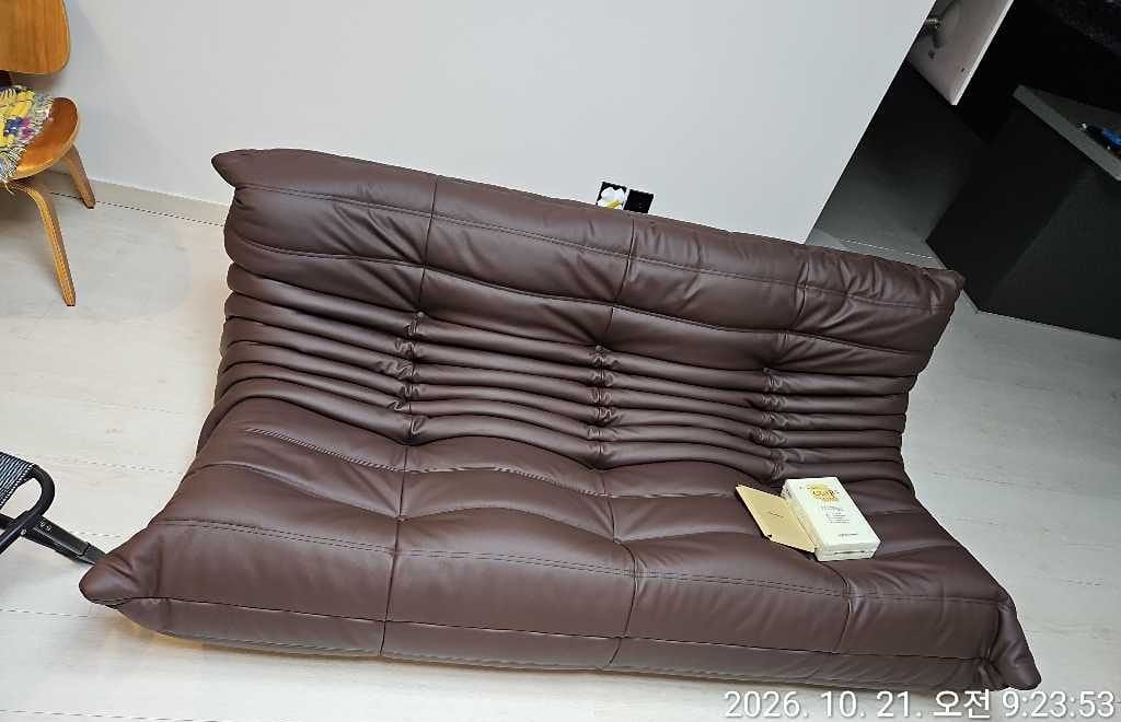 Customer photo review of TOGO LARGE SETTEE WITHOUT ARMS - 3 seater leather sofa