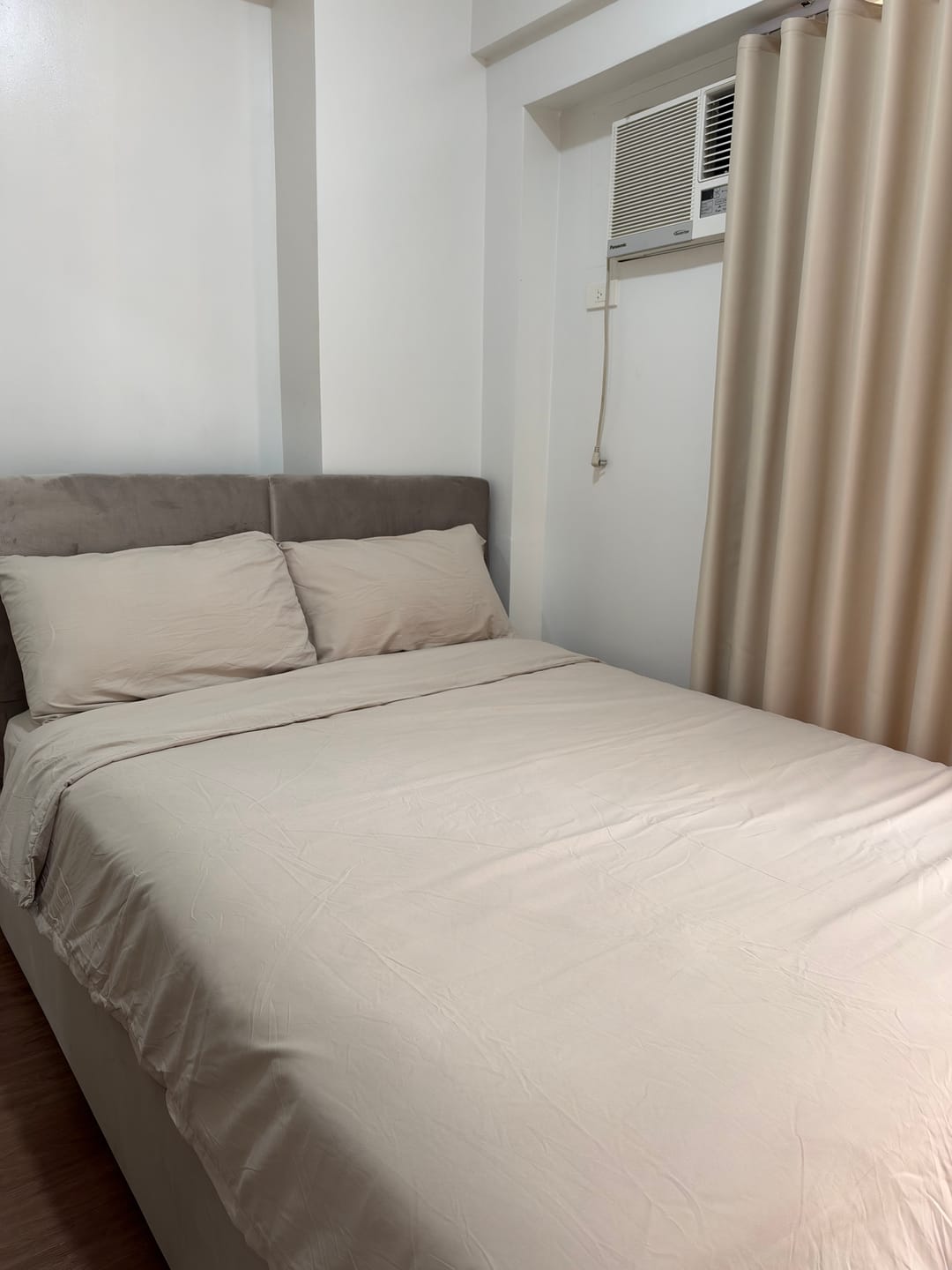Customer photo review of Plain Oakwood