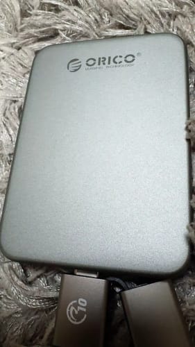 Customer photo review of ORICO K20MINI Ultra-Slim Magnetic Portable SSD for iPhone