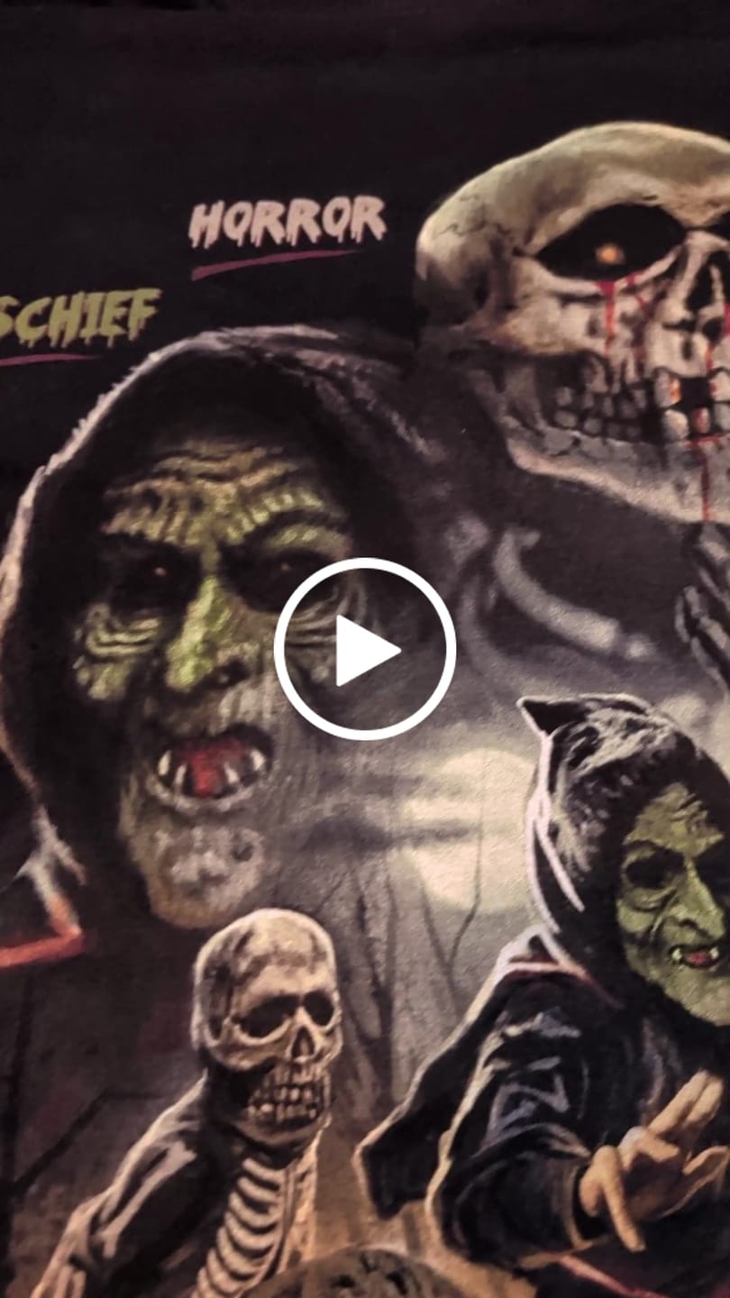 Customer video review of HALLOWEEN TRIO: SPOOKY SEASON - T-SHIRT (COMFORT COLORS)