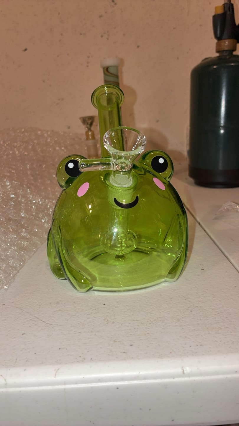 Customer photo review of FROG BONG