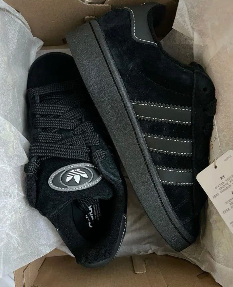 Customer photo review of Adidas Campus 00’s “FULL BLACK”