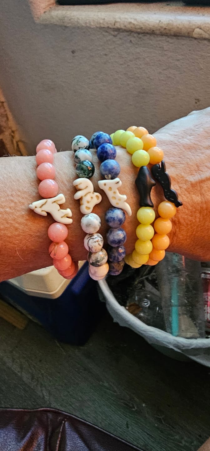 Customer photo review of The Lounge Bracelet