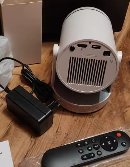 Customer photo review of Comic Book Projector