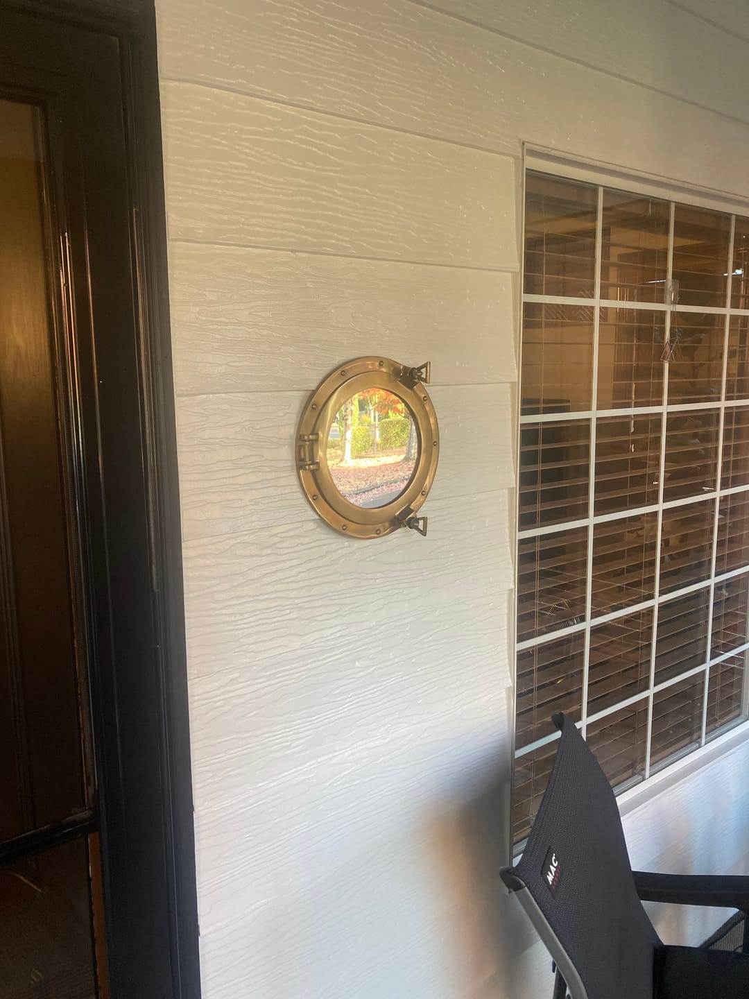 Customer photo review of Antique model Wall Hanging Antique Brown 12"  Porthole Mirror