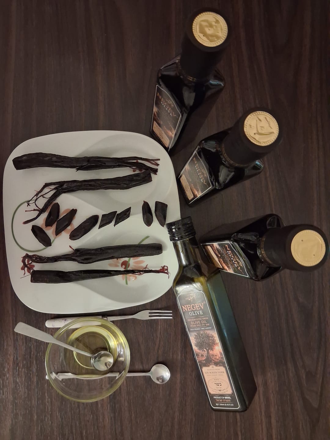 Customer photo review of NEGEV Israeli Extra Virgin Olive Oil כשר