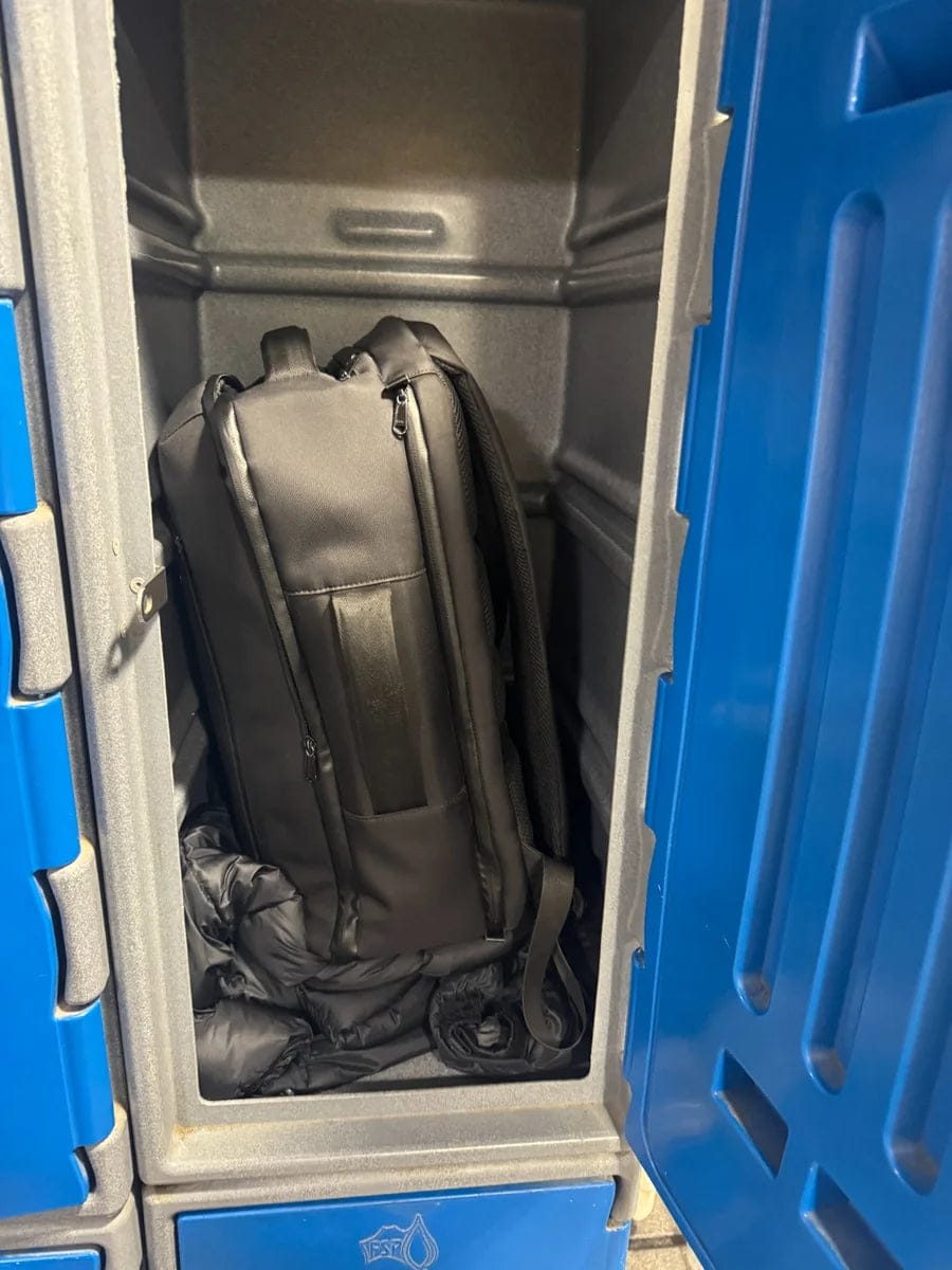 Customer photo review of Runaway Bag™
