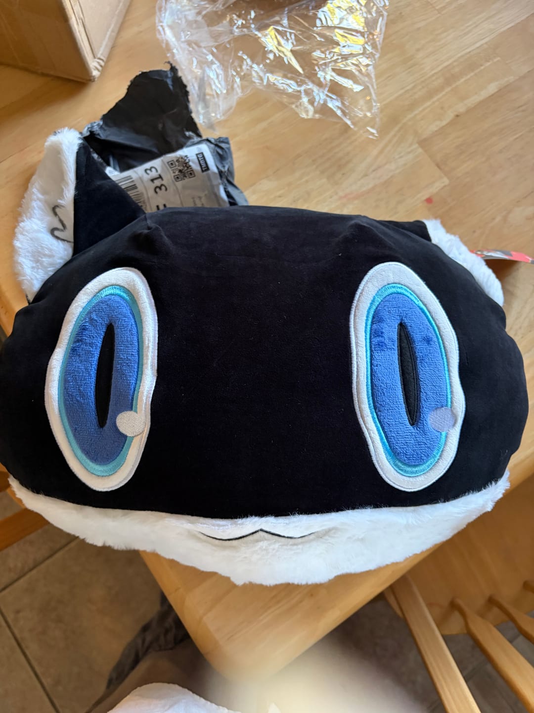 Customer photo review of Persona 5 - Back Cushion