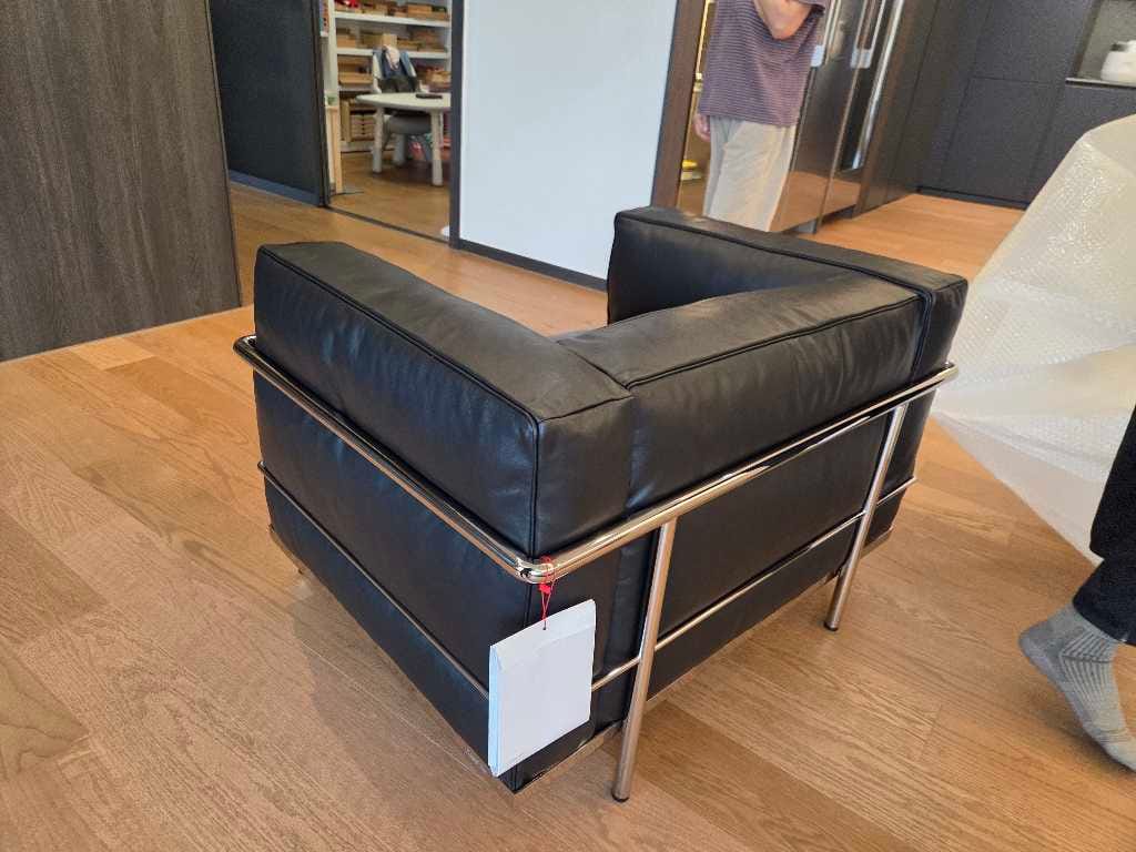 Customer photo review of LC3 - 레더 암체어